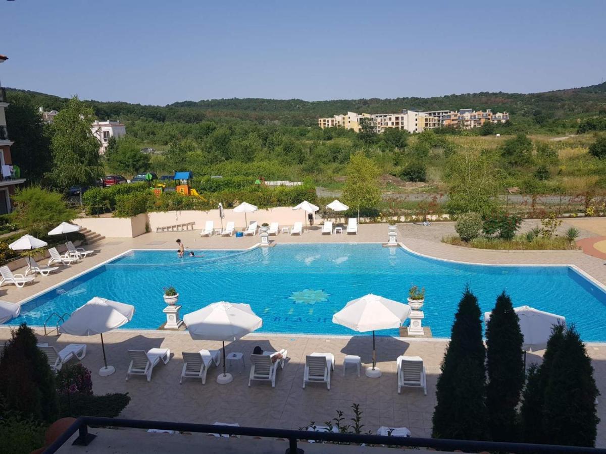 Lilly Apartment Каваци, Созопол Экстерьер фото