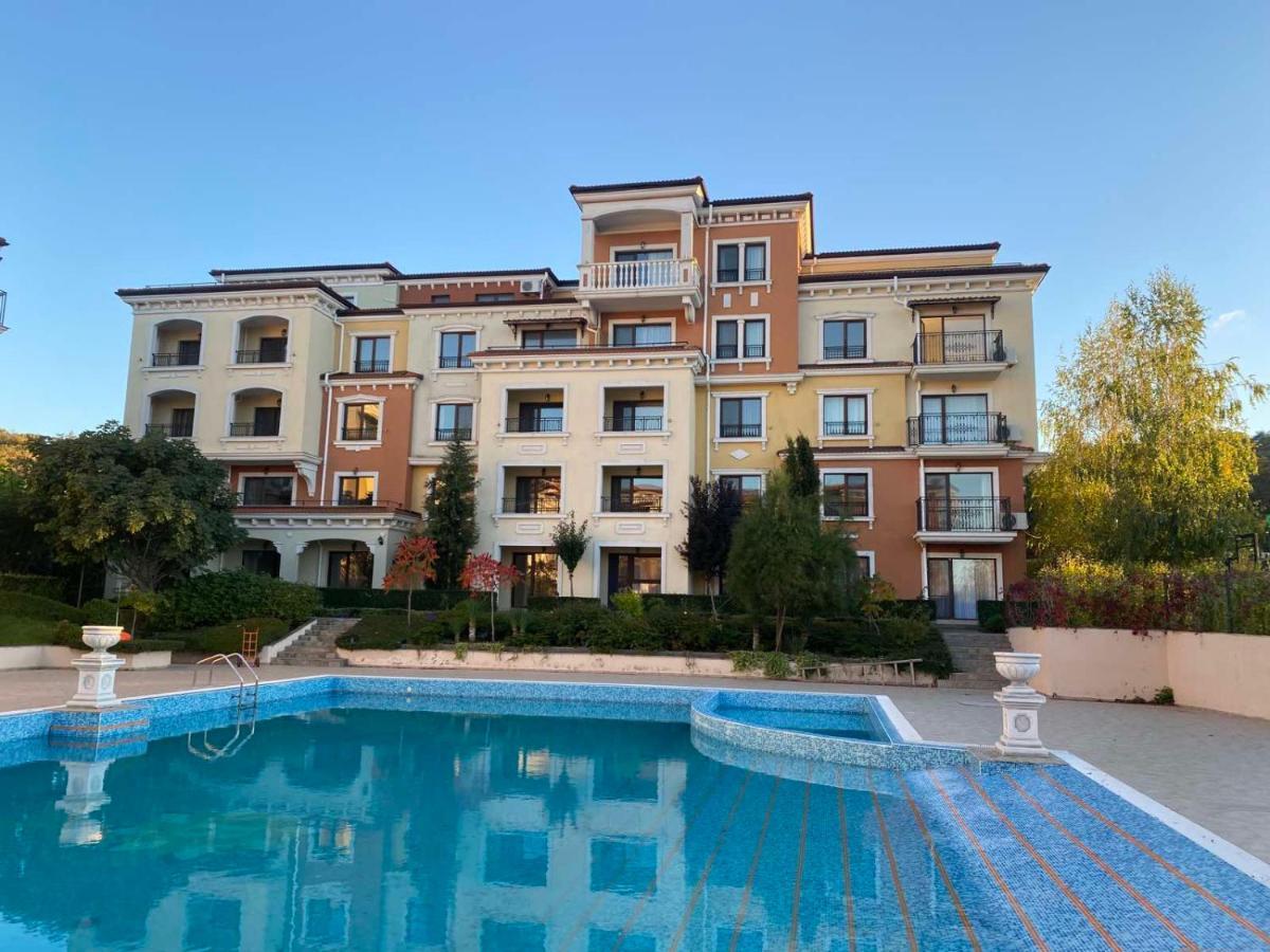 Lilly Apartment Каваци, Созопол Экстерьер фото
